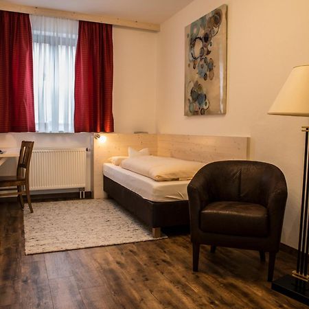 Gasthof Stocker Landsham Bagian luar foto