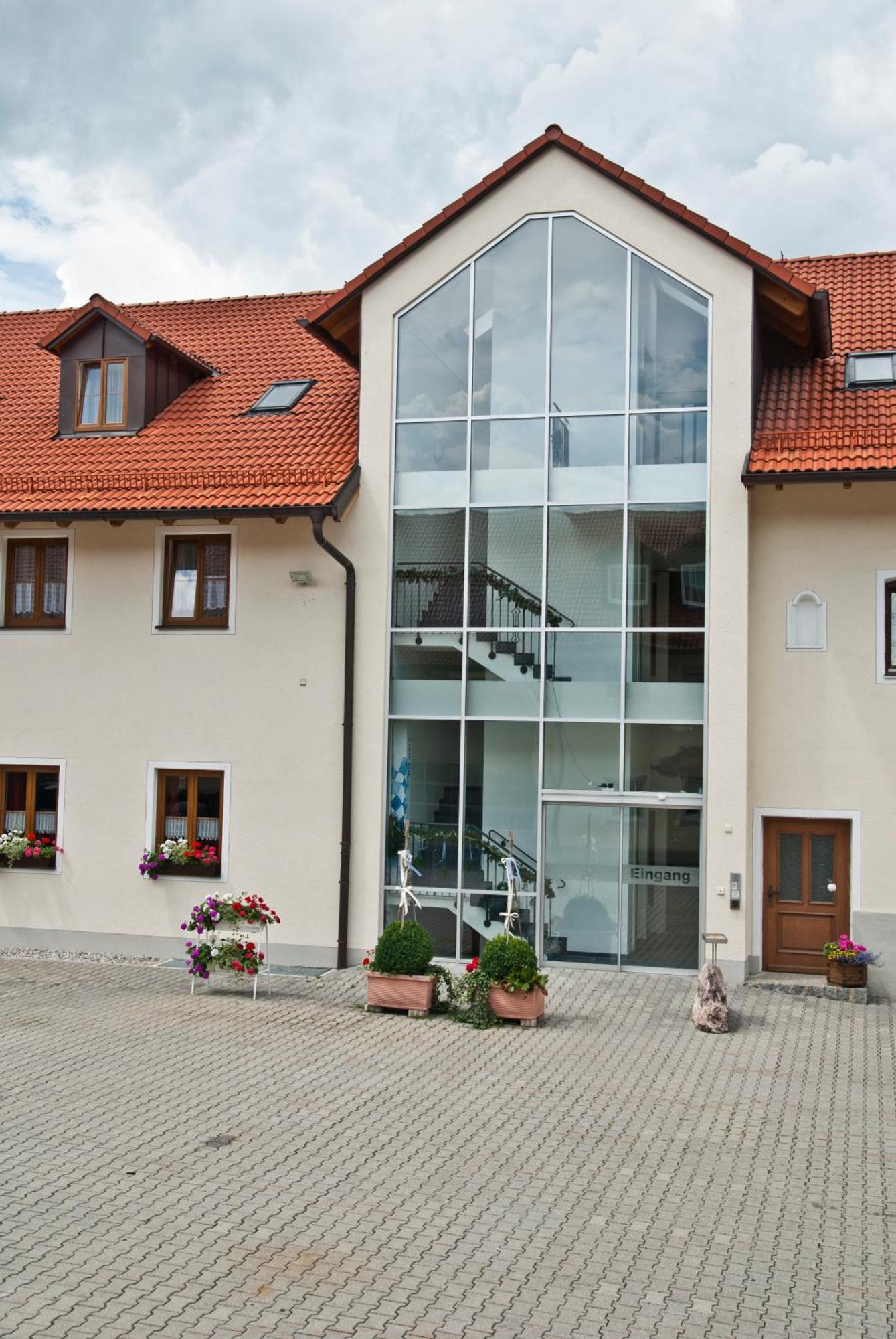 Gasthof Stocker Landsham Bagian luar foto