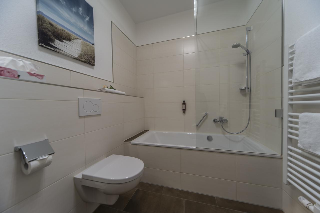 Gasthof Stocker Landsham Bagian luar foto